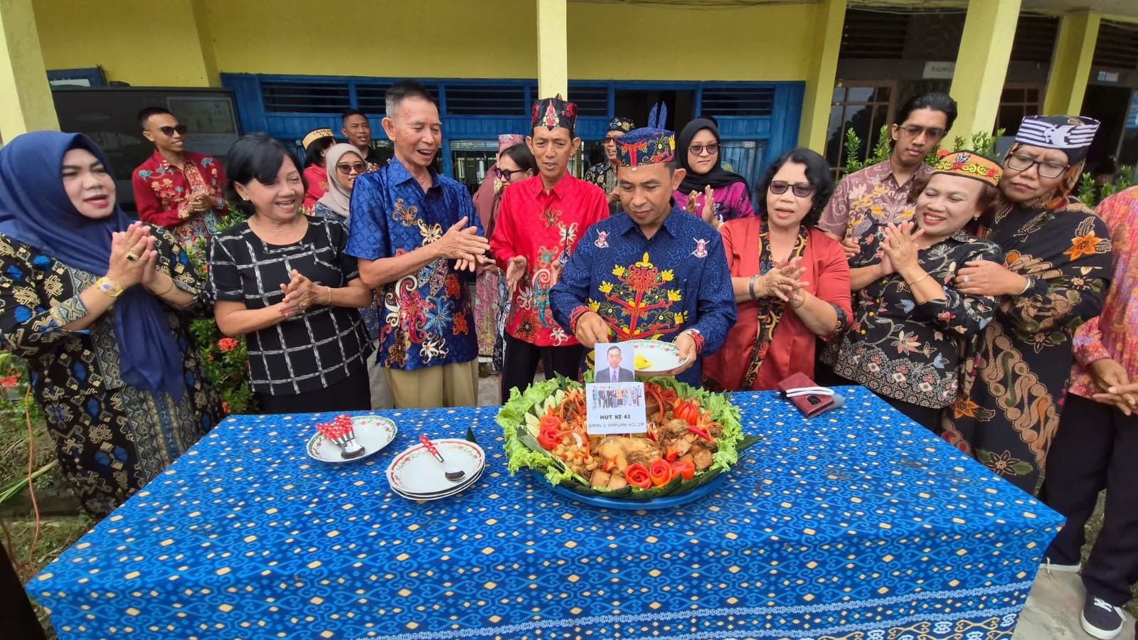 HUT SMAN 1 Kapuas Ke 43 Tahun