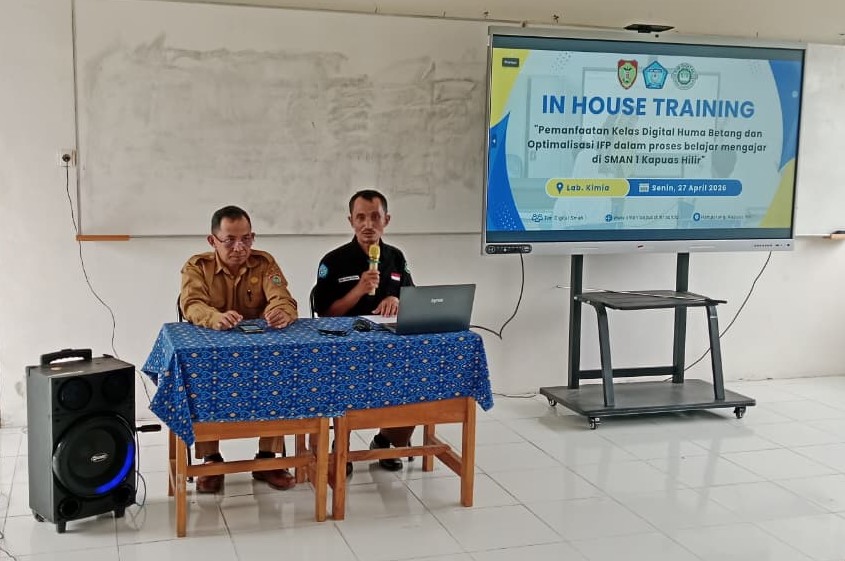 IHT Pemanfaatan Kelas Digital Huma Betang dan Optimalisasi IFP dalam Proses Belajar Mengajar